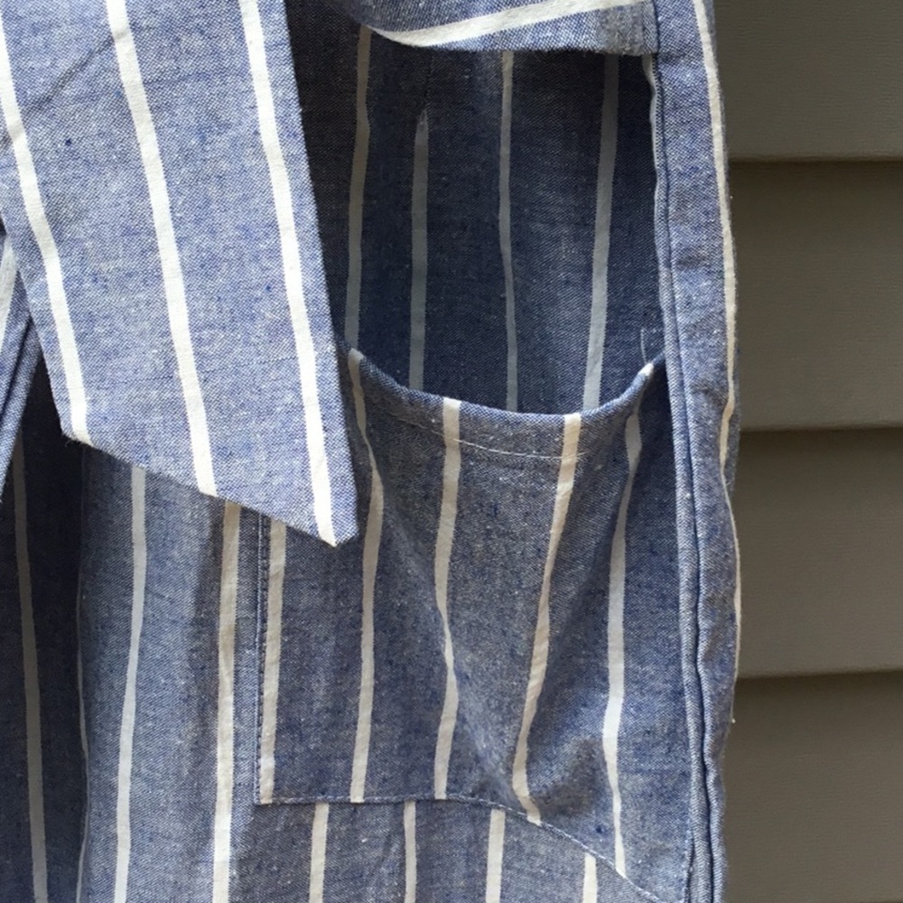 Coastal chic blue and white stripedstyle cropped jumpsuit Size M - Picture 7 of 11
